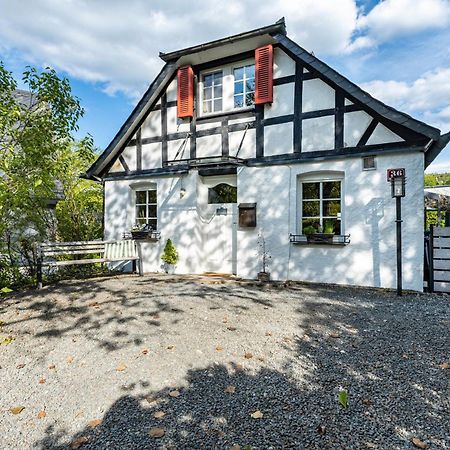 Fachwerk-Ferienhaus 1764 Eslohe Exterior foto